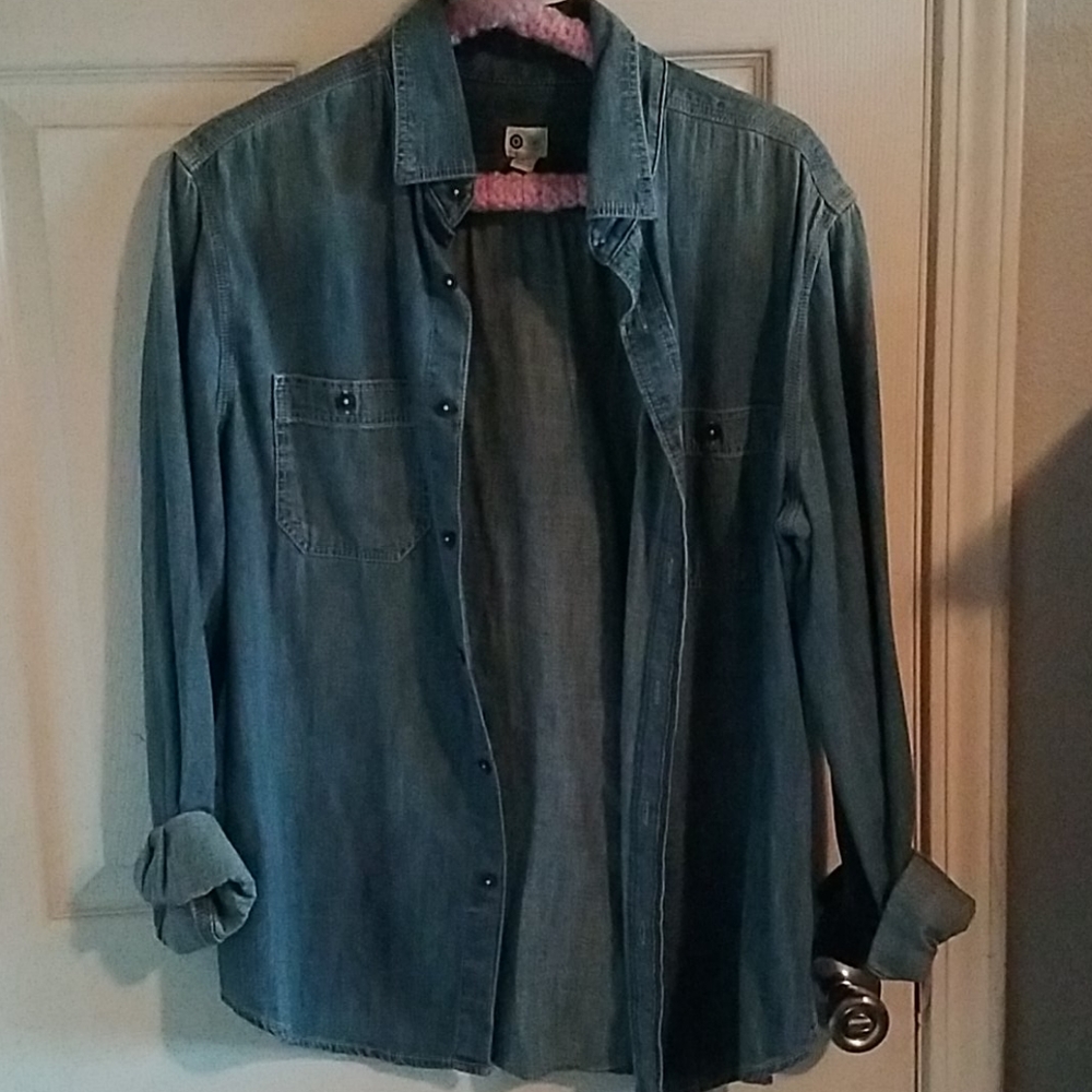 Denim shirt